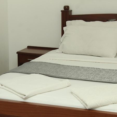 Regency Park Hotel Mombasa Eksteriør bilde