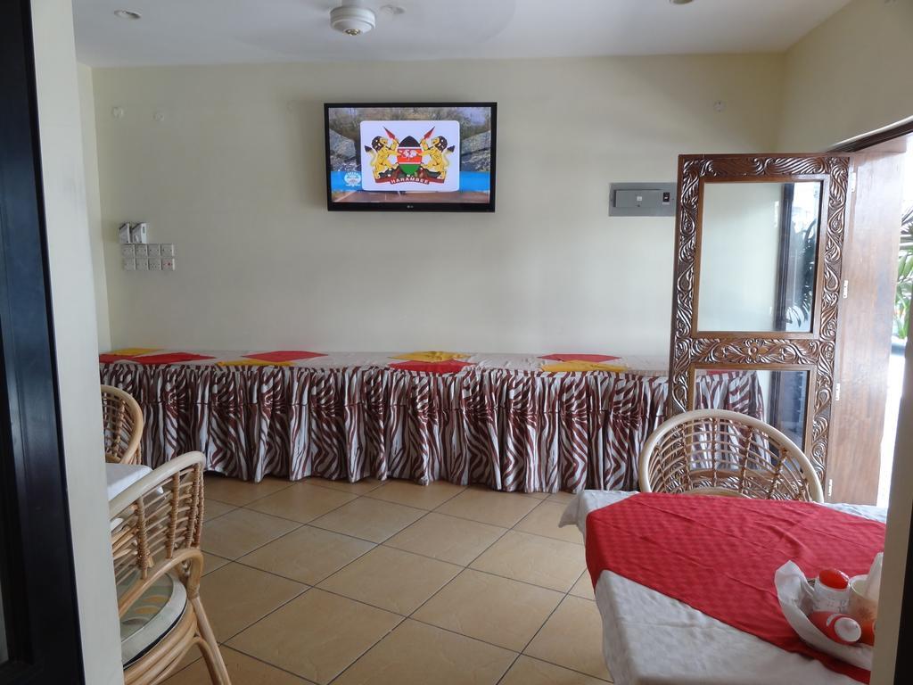 Regency Park Hotel Mombasa Eksteriør bilde